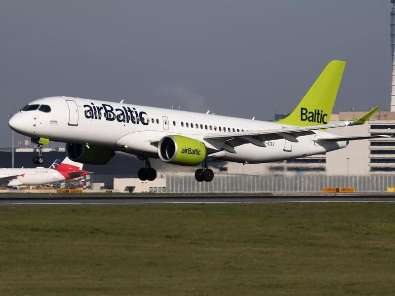 Air Baltic Airbus A220-300