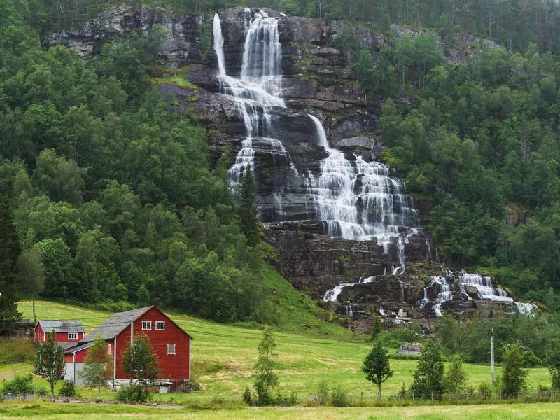 Vinufossen Falls