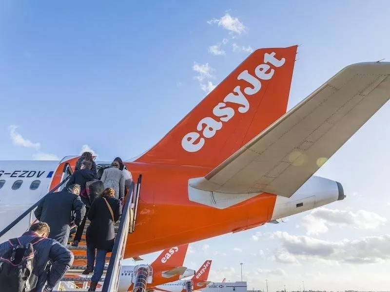 easyJet2