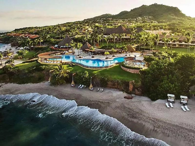 Four Seasons Resort Punta Mita