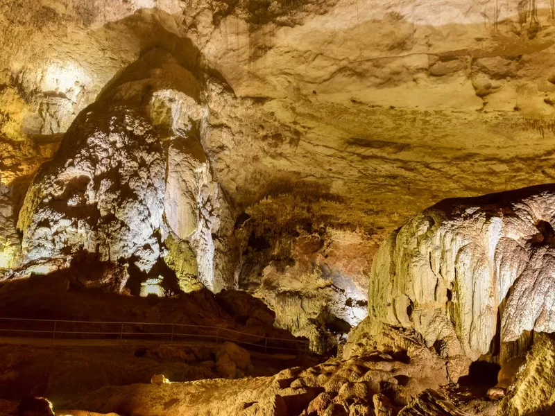 Camuy River Cave Park formations