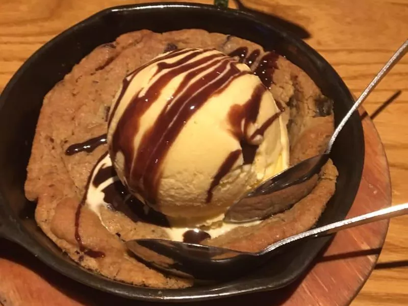 Skillet Chocolate Chip Cookie