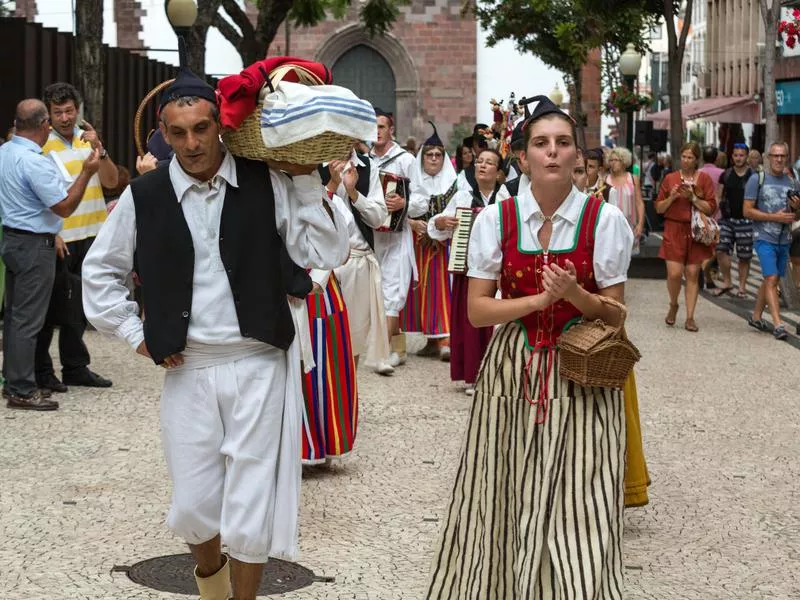 Portugal traditional dress