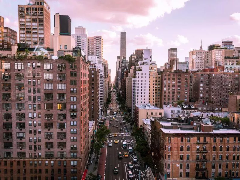 First Avenue in Manhattan from the Roosevelt Island Tram