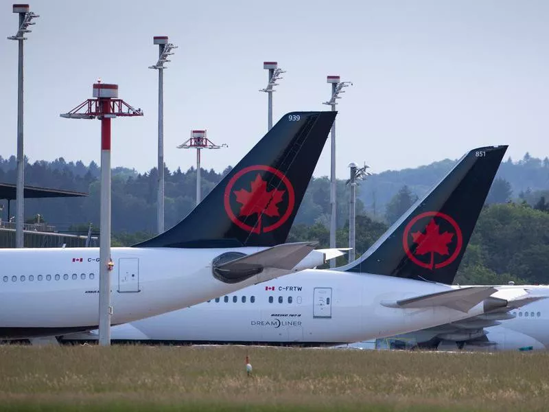 Air Canada tails