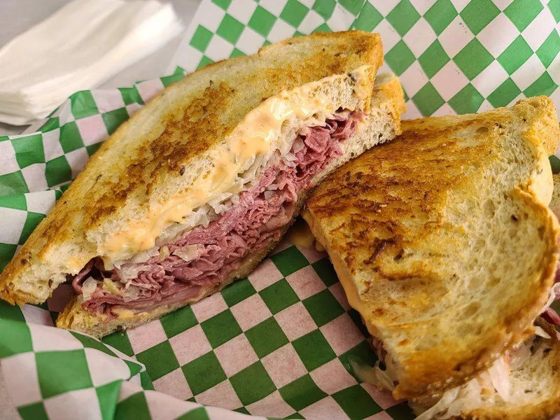 Beyer deli pastrami