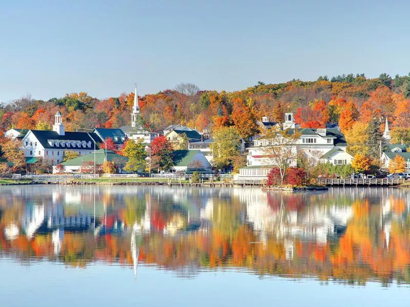 Autumn on Lake Winnipesaukee