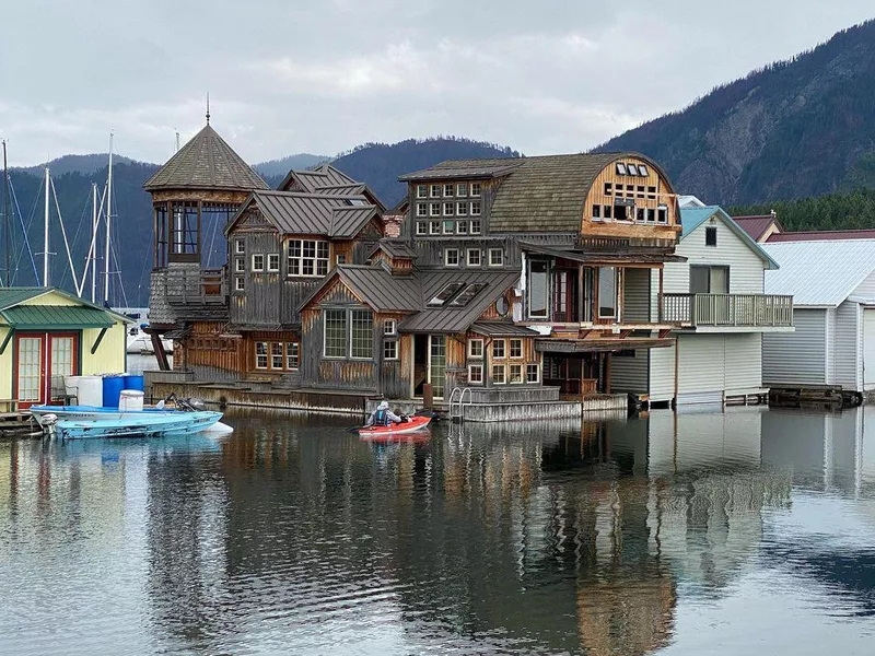 Bayview floating town, Idaho