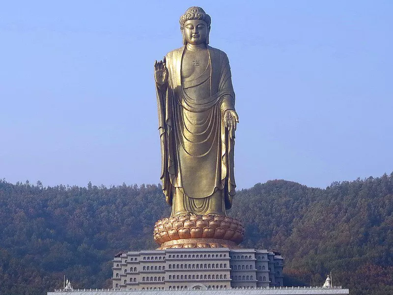 Spring Temple Buddha in Henan