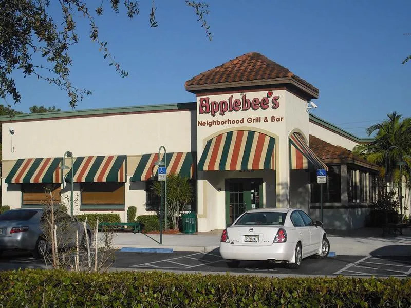 Applebee's exterior