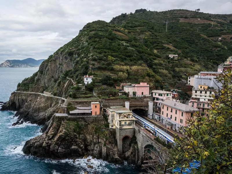 Cinque Terre train