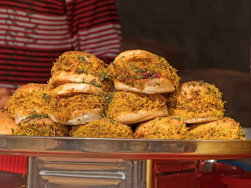 Dabeli chaat, a popular street food in India