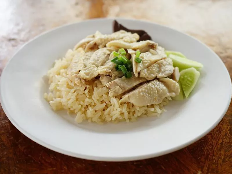 Hainanese chicken rice