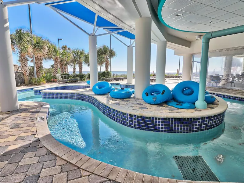 Lazy river pool in Myrtle Beach