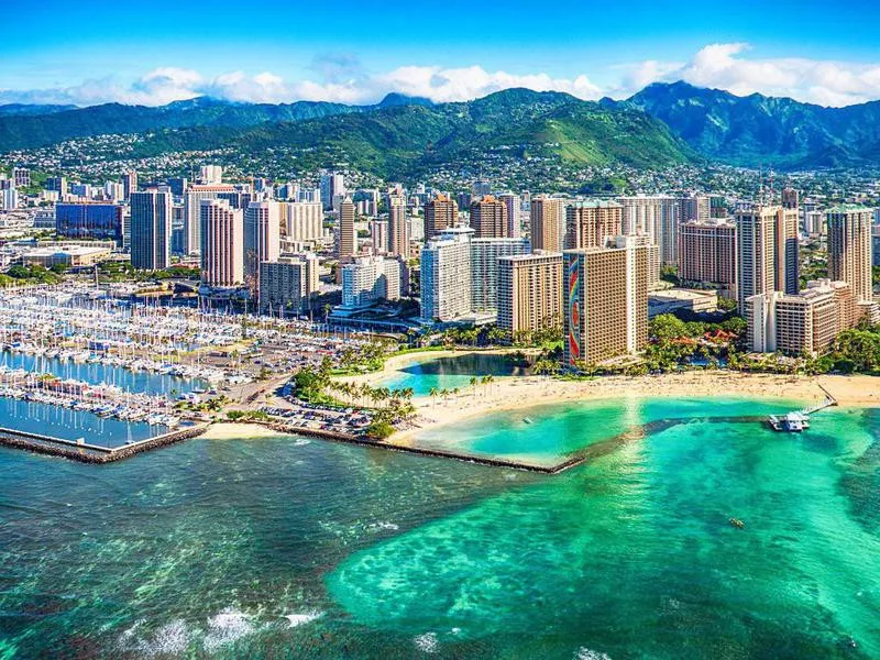 honolulu's Waikiki neighborhood panoramic view