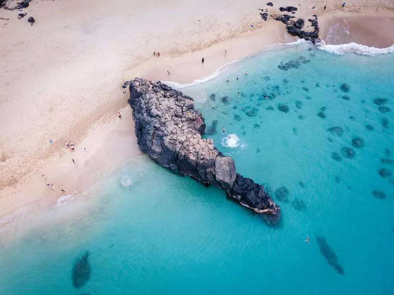 Waimea Beach Rock in Oahu