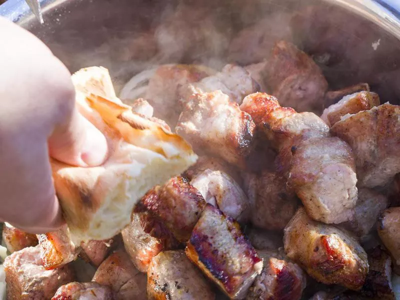 Georgian traditional dish, Mtsvadi barbeque