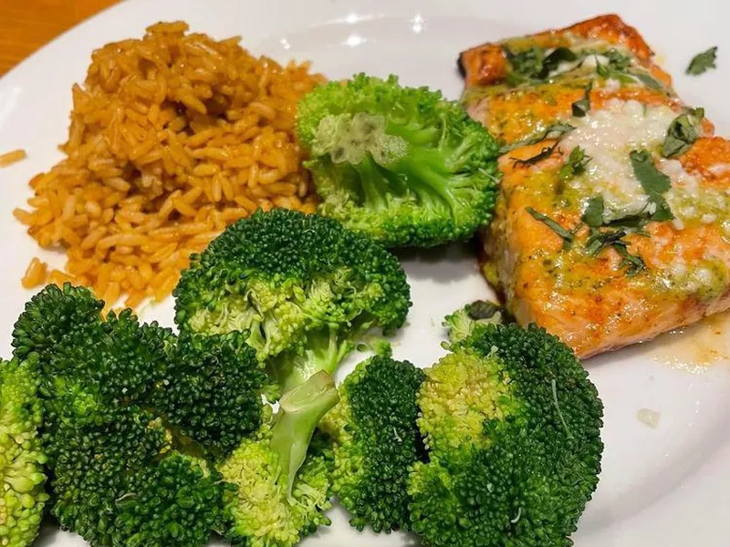 Chilis' ancho salmon