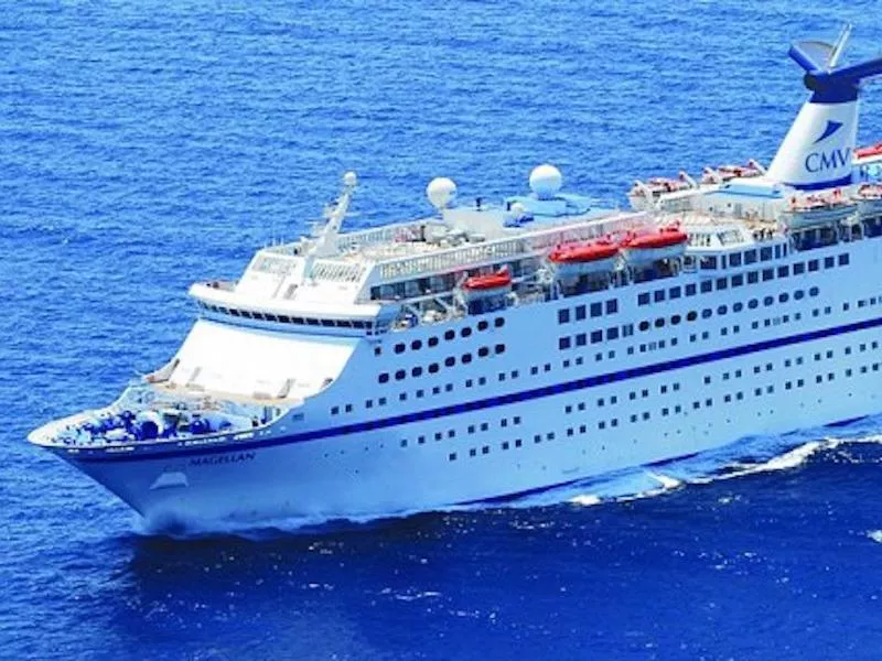 Cruise and Maritime Magellan sailing