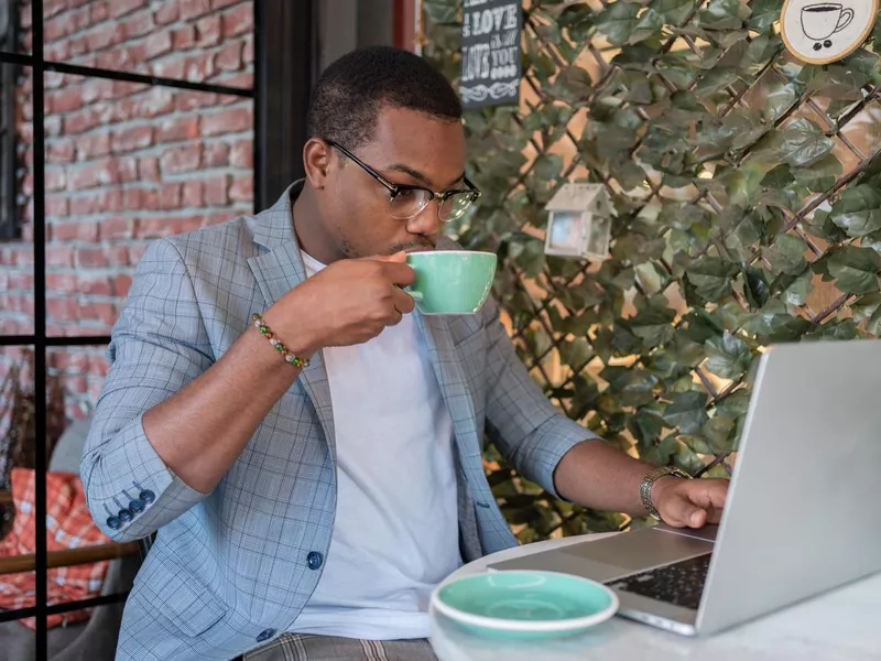 Working at a Coffee Shop in California