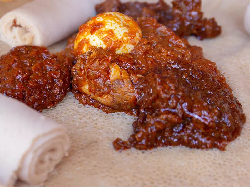 Injera with chicken Doro Wat