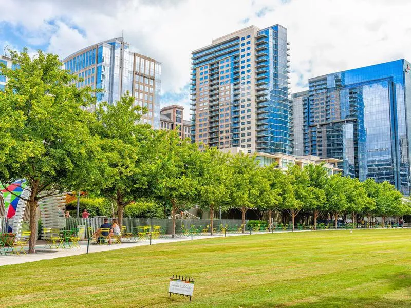 Klyde Warren Park, Dallas