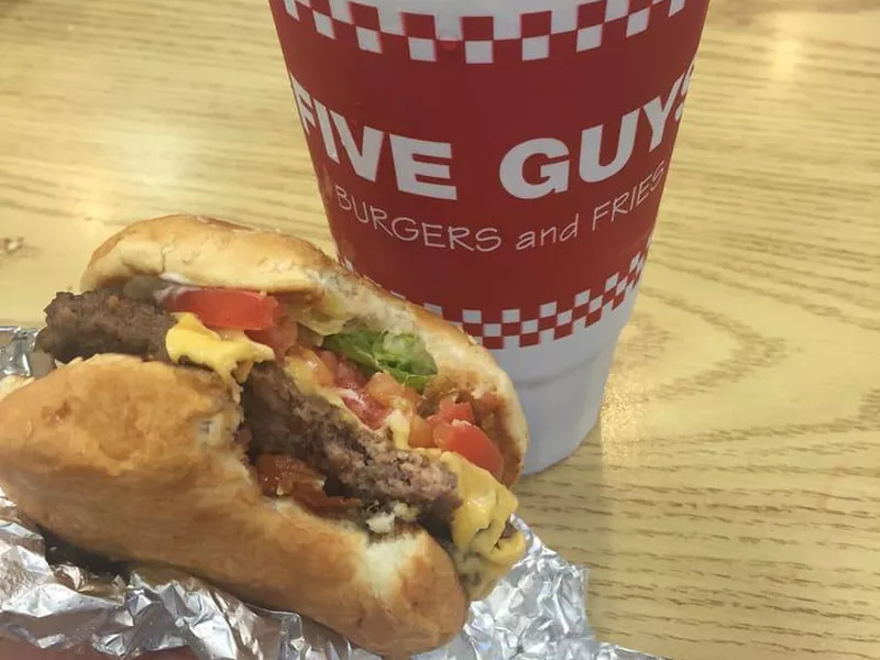 Five Guys burger