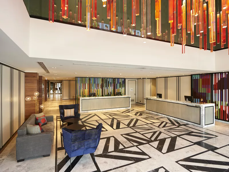 DoubleTree Perth lobby