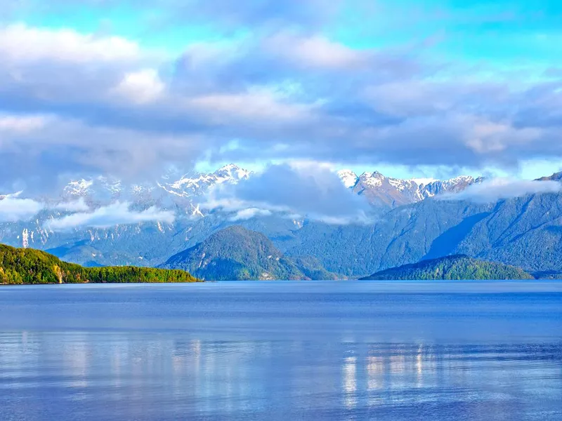 Lake Manapouri