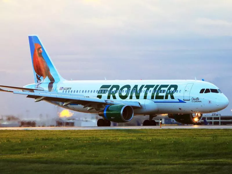 Frontier Airlines A320 at Cleveland Hopkins International Airport