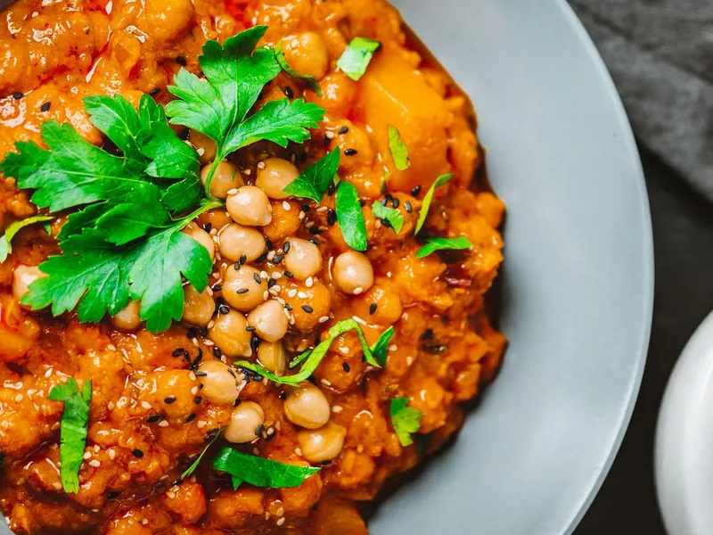 Indian Chana Alu Masala with Coriander – Chickpea Curry