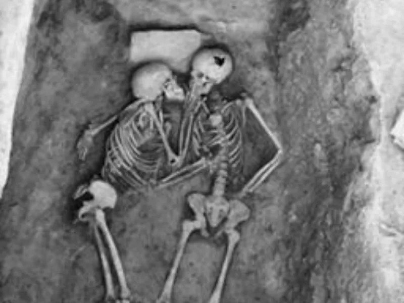 The Hasanlu Lovers