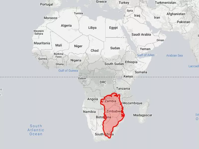 Greenland compared to Africa (a 