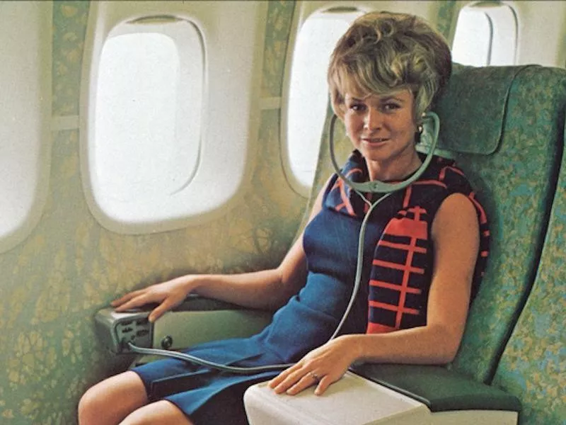 Delta headphones 1970