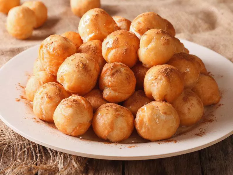 Loukoumades