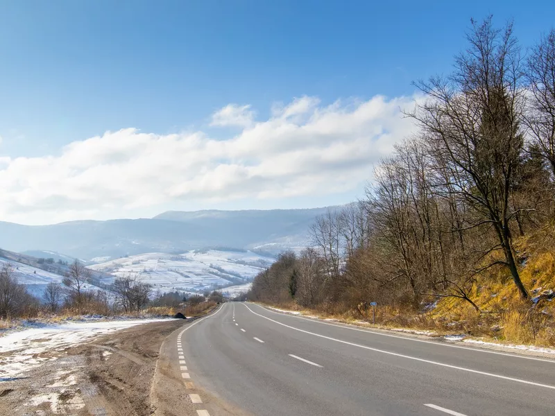 M-06 road in Ukraine