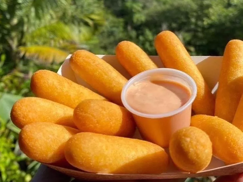 Sorullitos in a chinchorro in Puerto Rico