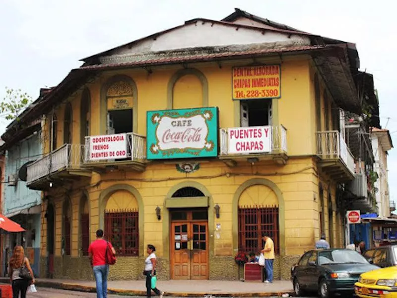 Cafe Coca-Cola