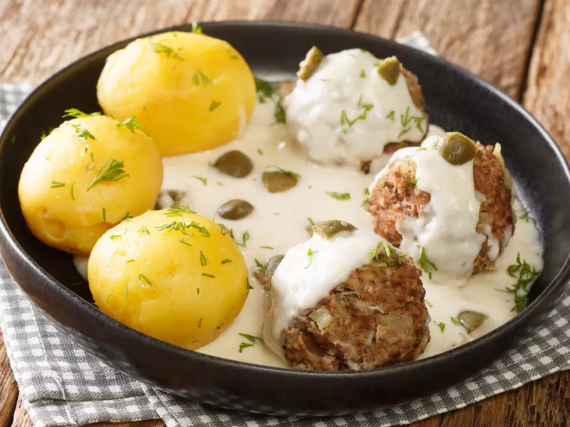 Tasty German Konigsberger Klopse meatballs