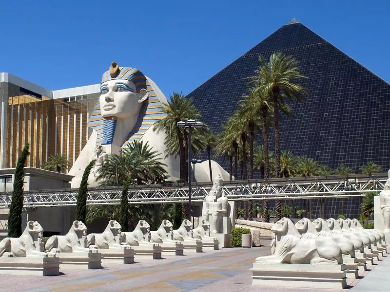 Luxor Hotel