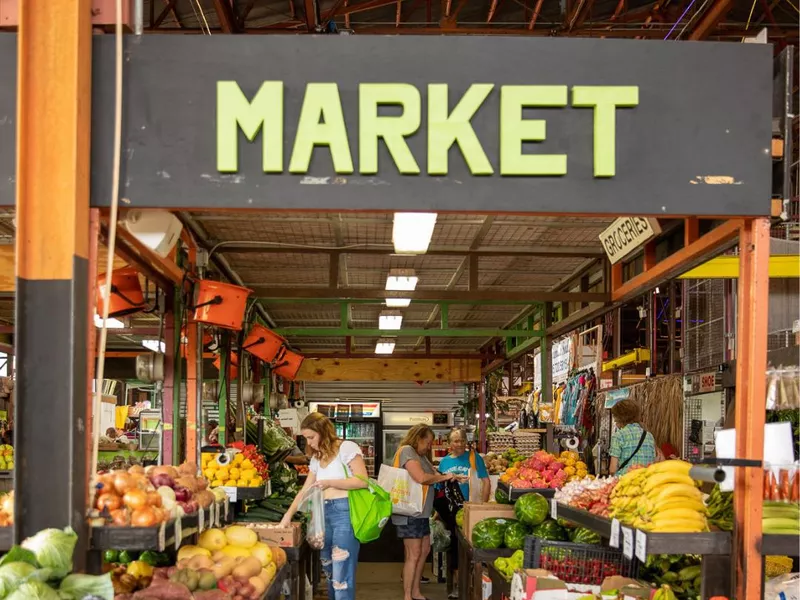 Yellow Green Farmers Market