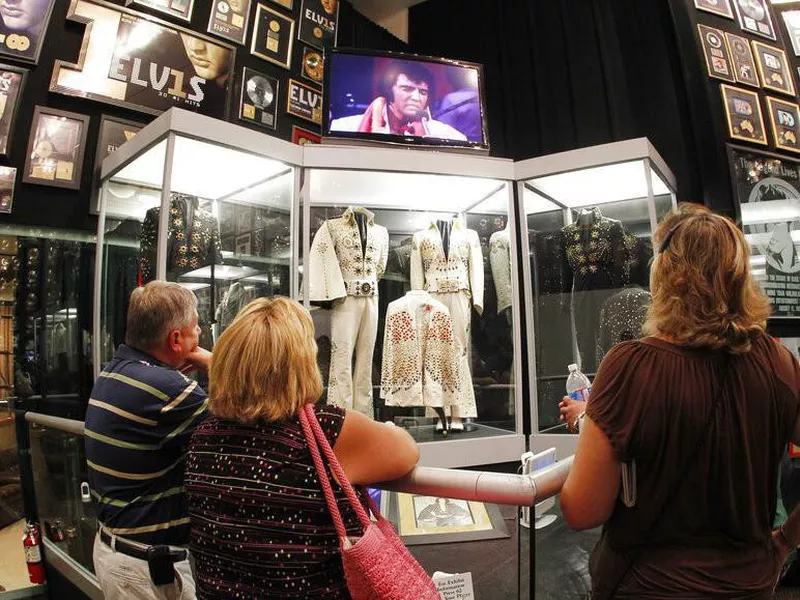 elvis memorabilia