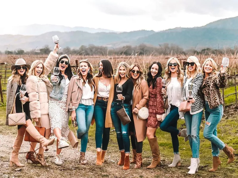 Women wine tasting in Napa Valley