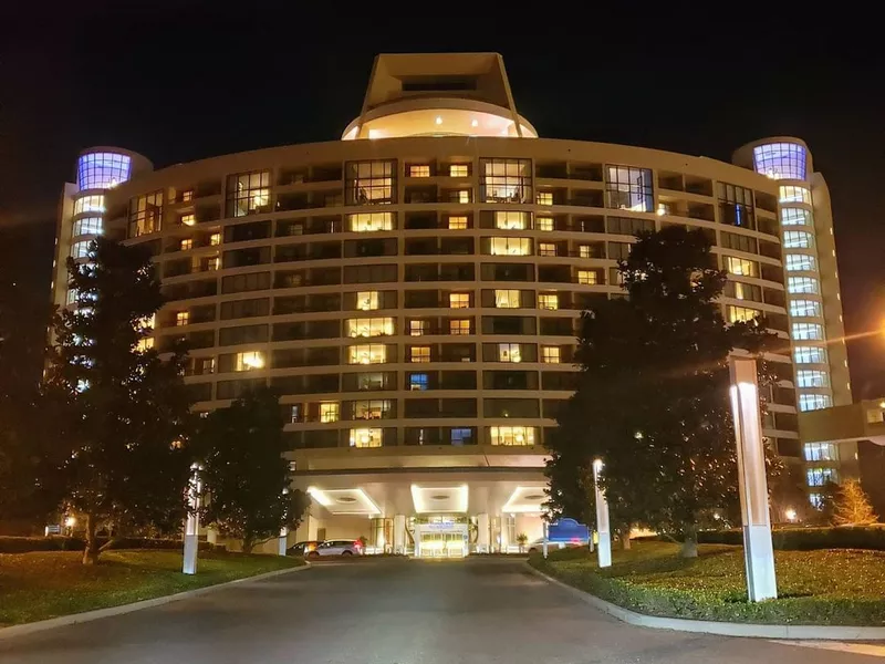 Exterior of Bay Lake Tower