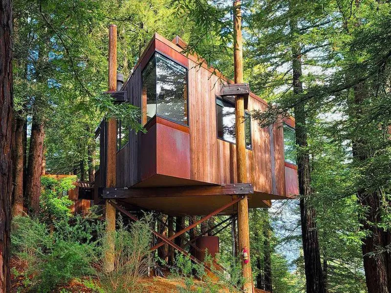 Post Ranch Inn tree house